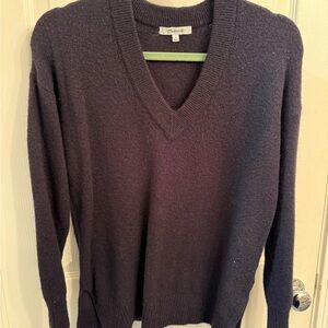 Madewell Bartlett V-Neck Pullover Sweater in Coziest Yarn - black